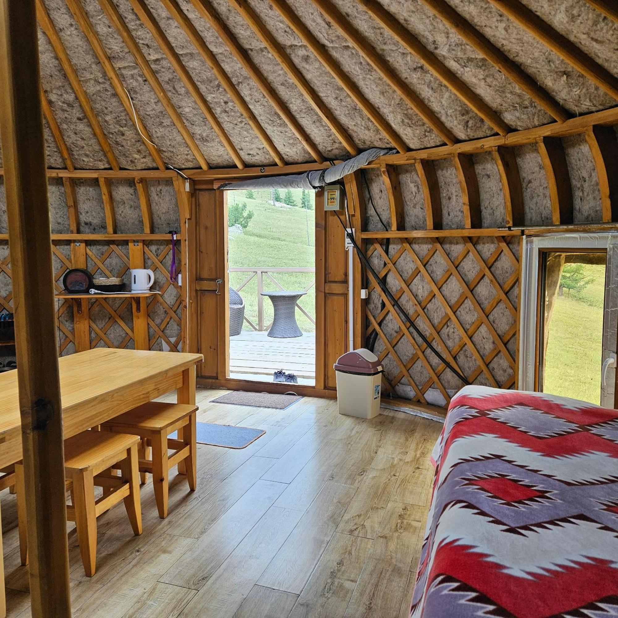 Apache Eco Camp, Terelj Nationalpark Mongolia Otel Bayan Bulagiin Hural Dış mekan fotoğraf